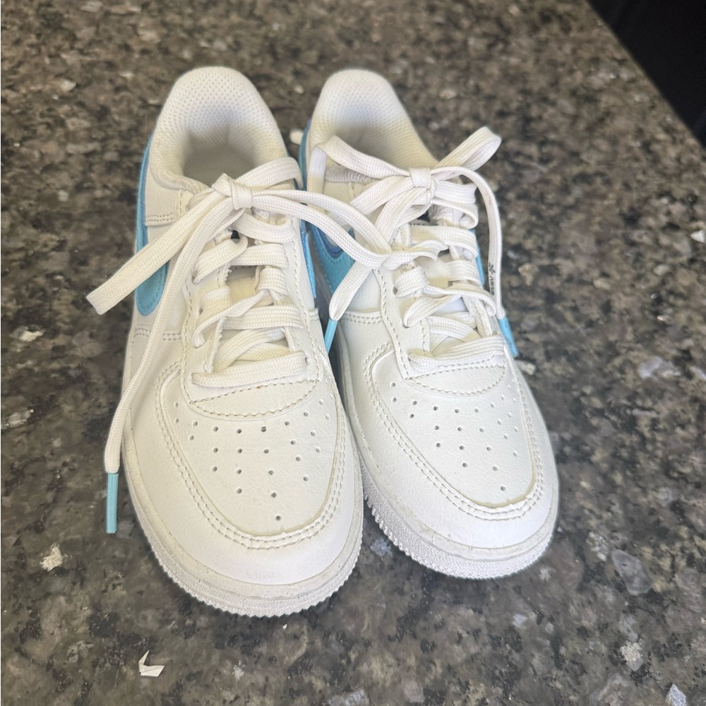 Nike Kids White and Light Blue Sneakers